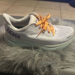 HOKA Women's Clifton 8 Running Shoes